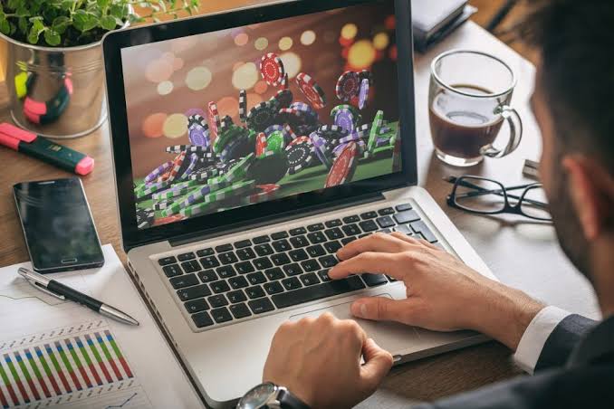 Mobile Live Casino Ζήστε τη Μαγεία του Καζίνο στο Κινητό σας -756575354